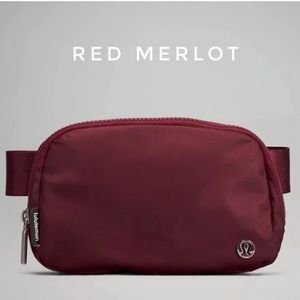 LULULEMON EVERYWHERE BELT BAG EBB - RED MERLOT - RDMR NWT